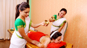 ayurveda-treatment-kizhi.jpg